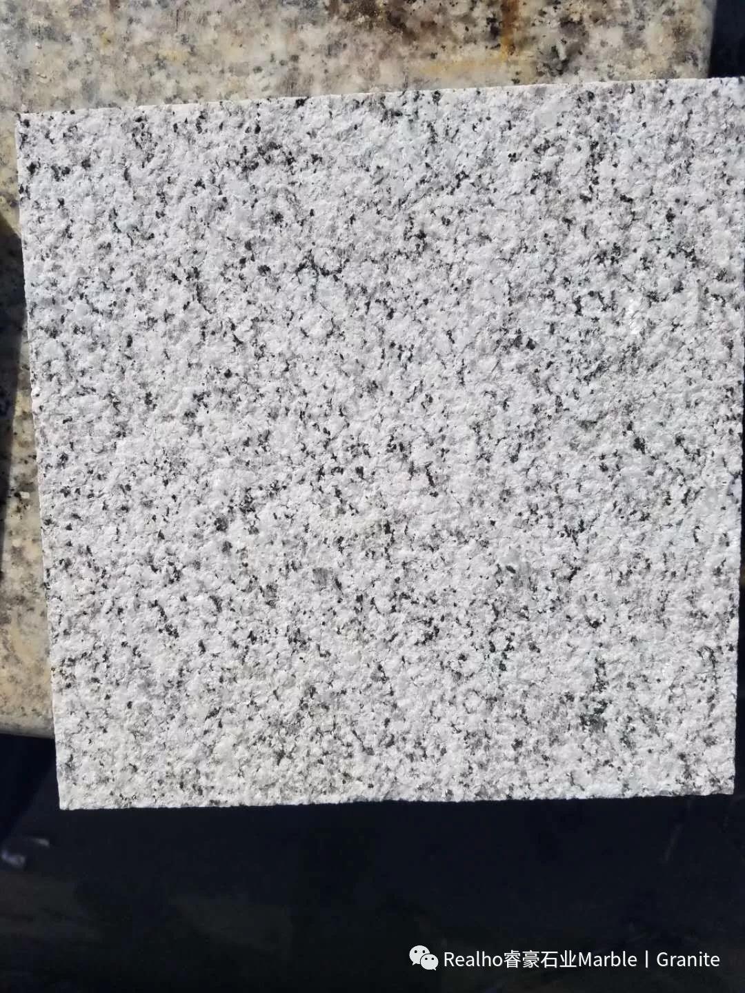 New Sesame White Granite Bush-Hammered Surface New Sesame White Granite Bush-Hammered Surface