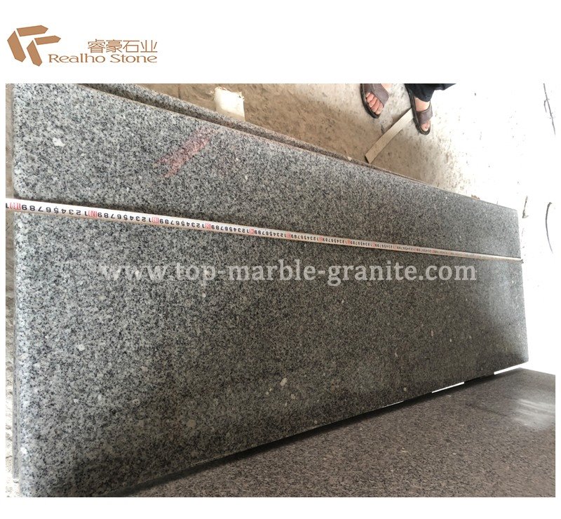 white granite countertop